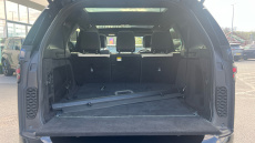 Land Rover Discovery 3.0 D300 R-Dynamic SE 5dr Auto Diesel Station Wagon